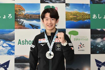 2025年12月3日　高橋大悟さんがジュニアワールドカップスピードスケートミラノ大会で銀メダル